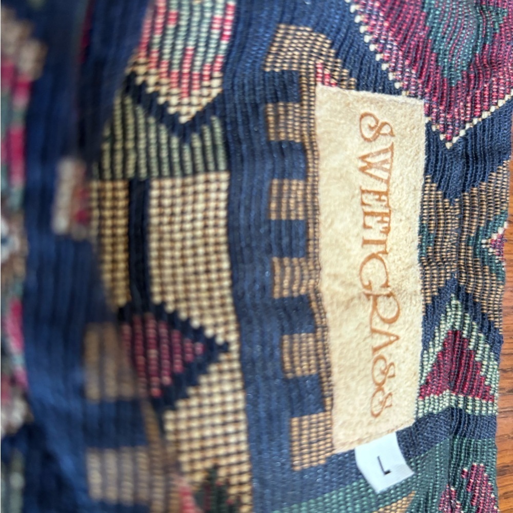 Sweetwater  Button-Up waist coat - Picture 4 of 6
